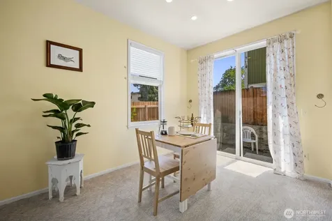 10543 Midvale Avenue N Seattle WA 98133