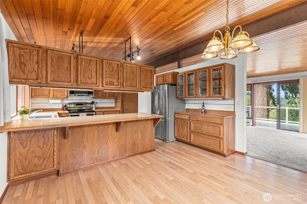 3315 Scenic Drive SE Auburn WA 98092