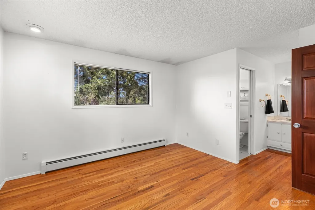 3315 Scenic Drive SE Auburn WA 98092