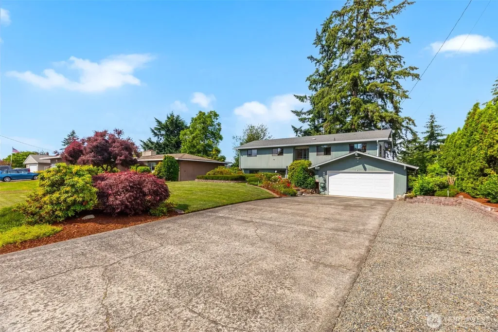 3315 Scenic Drive SE Auburn WA 98092