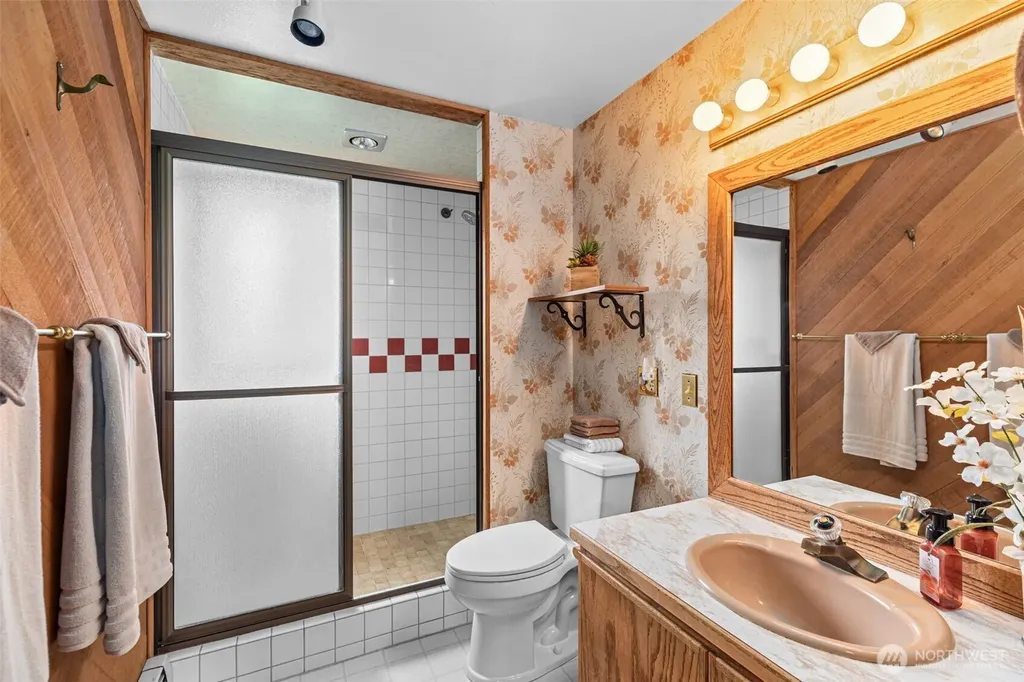 3315 Scenic Drive SE Auburn WA 98092