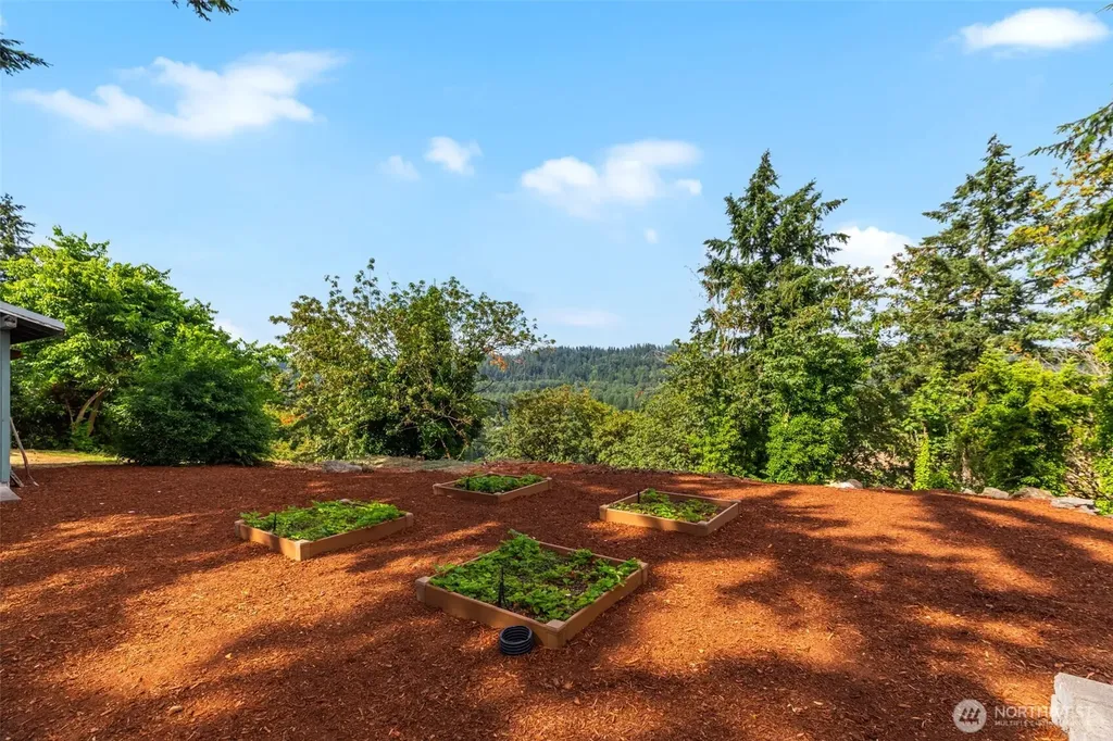 3315 Scenic Drive SE Auburn WA 98092