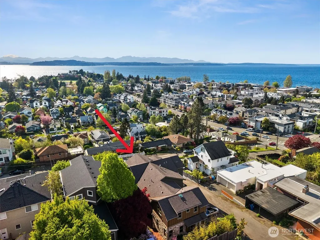 3310 59th Avenue SW Seattle WA 98116