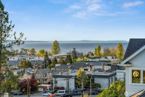 3310 59th Avenue SW Seattle WA 98116