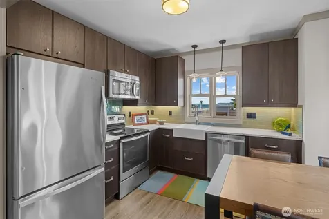 3310 59th Avenue SW Seattle WA 98116