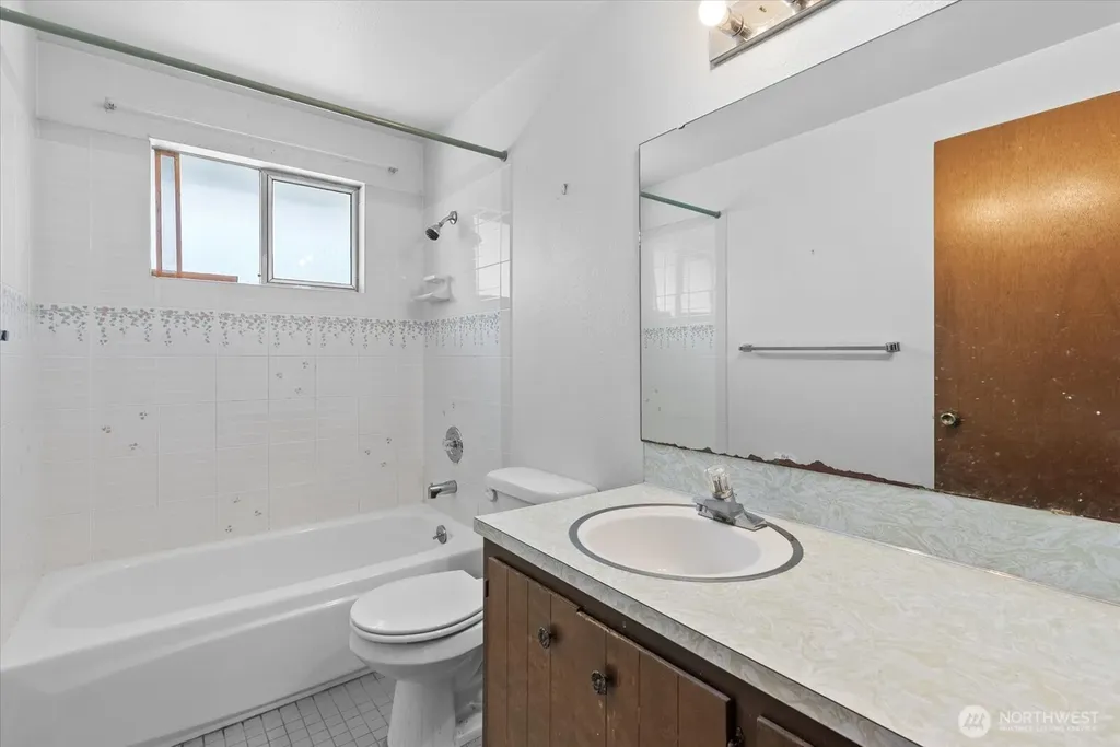 808 92nd Street SE Everett WA 98208