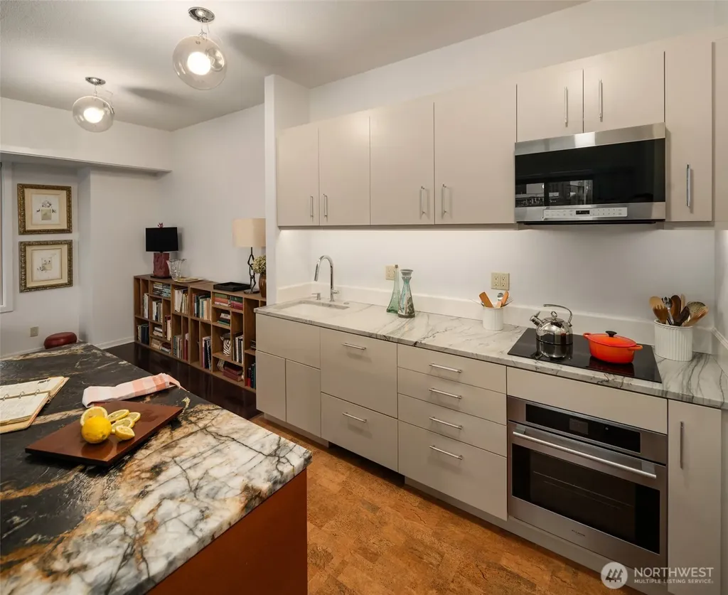 98 Union Street Seattle WA 98101