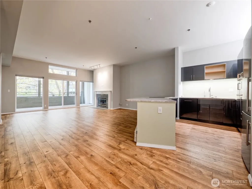 526 1st Avenue S Seattle WA 98104