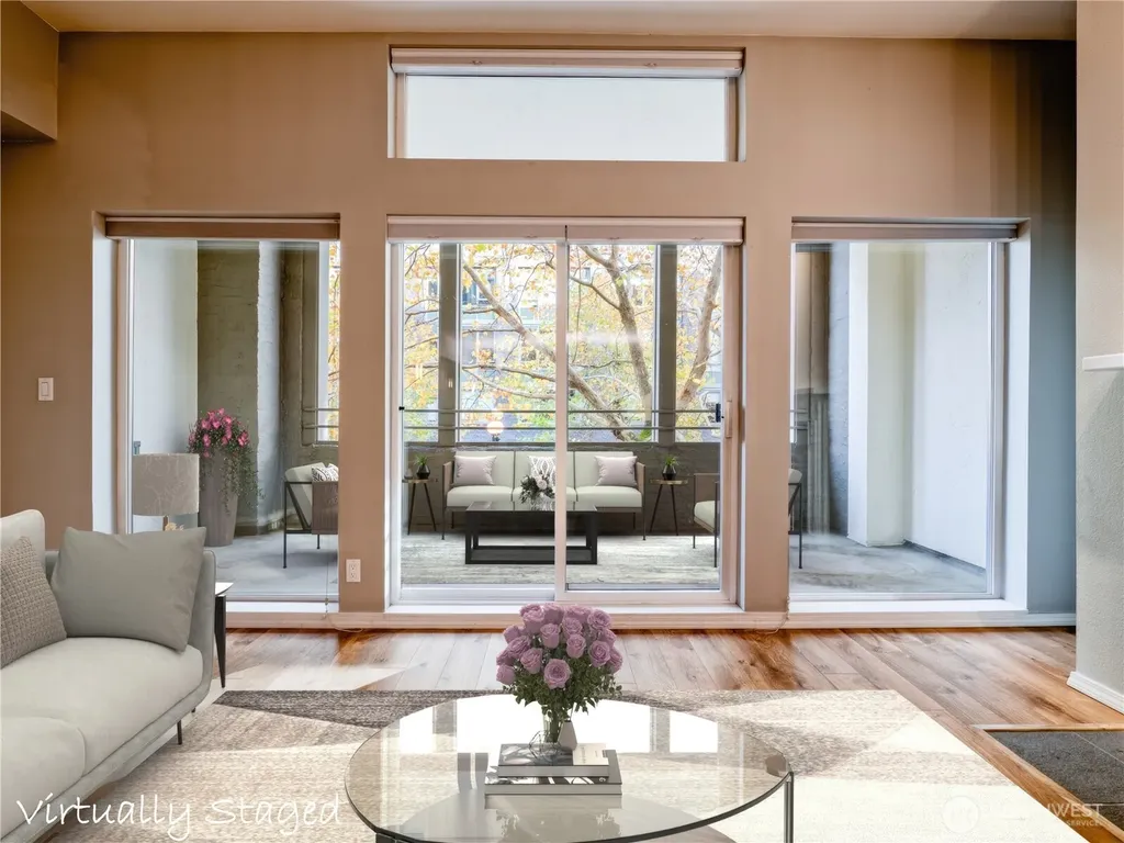 526 1st Avenue S Seattle WA 98104