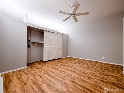 526 1st Avenue S Seattle WA 98104