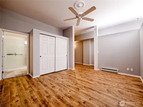 526 1st Avenue S Seattle WA 98104