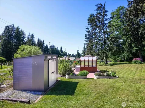 20925 Frank Waters Road Stanwood WA 98292