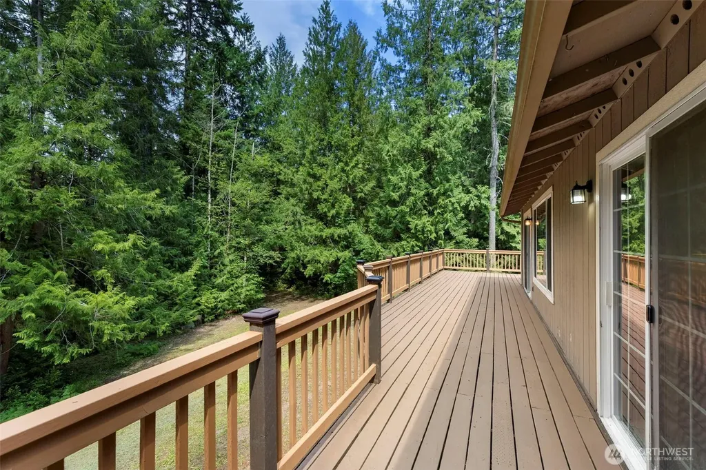 11146 Misty Woods Lane NW Bremerton WA 98312