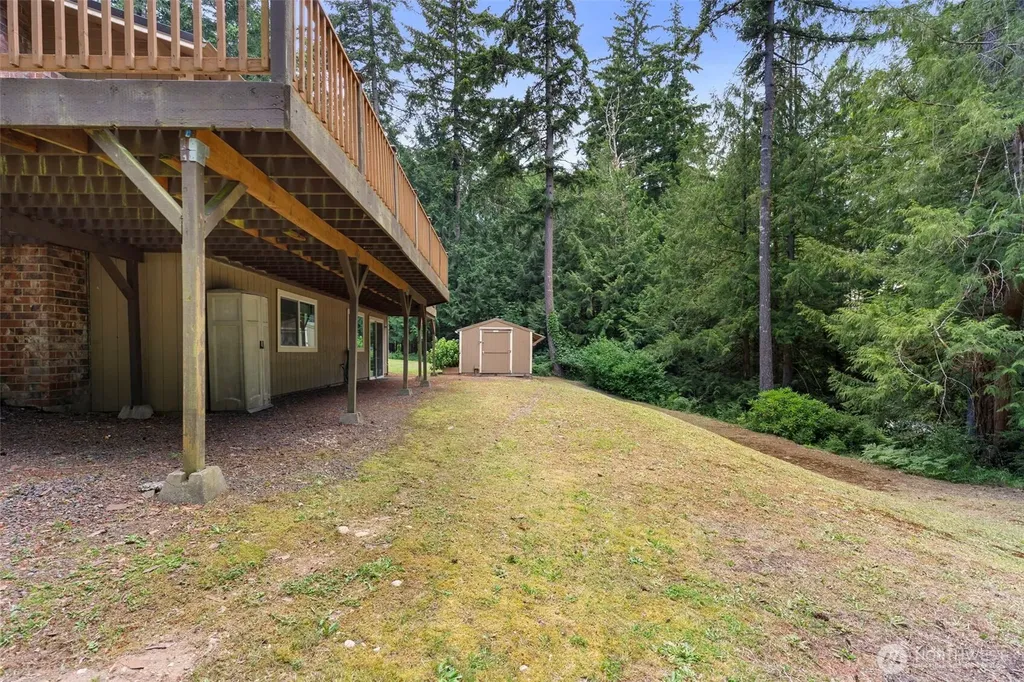 11146 Misty Woods Lane NW Bremerton WA 98312