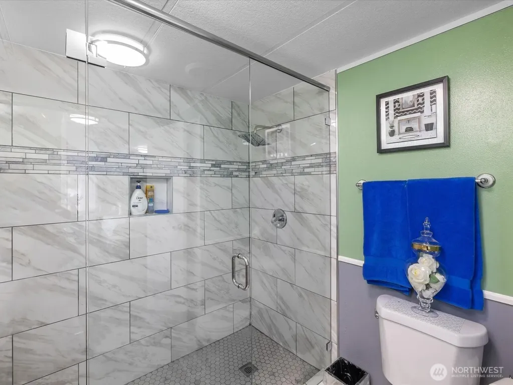 704 87th Ave NE Trlr Lake Stevens WA 98258