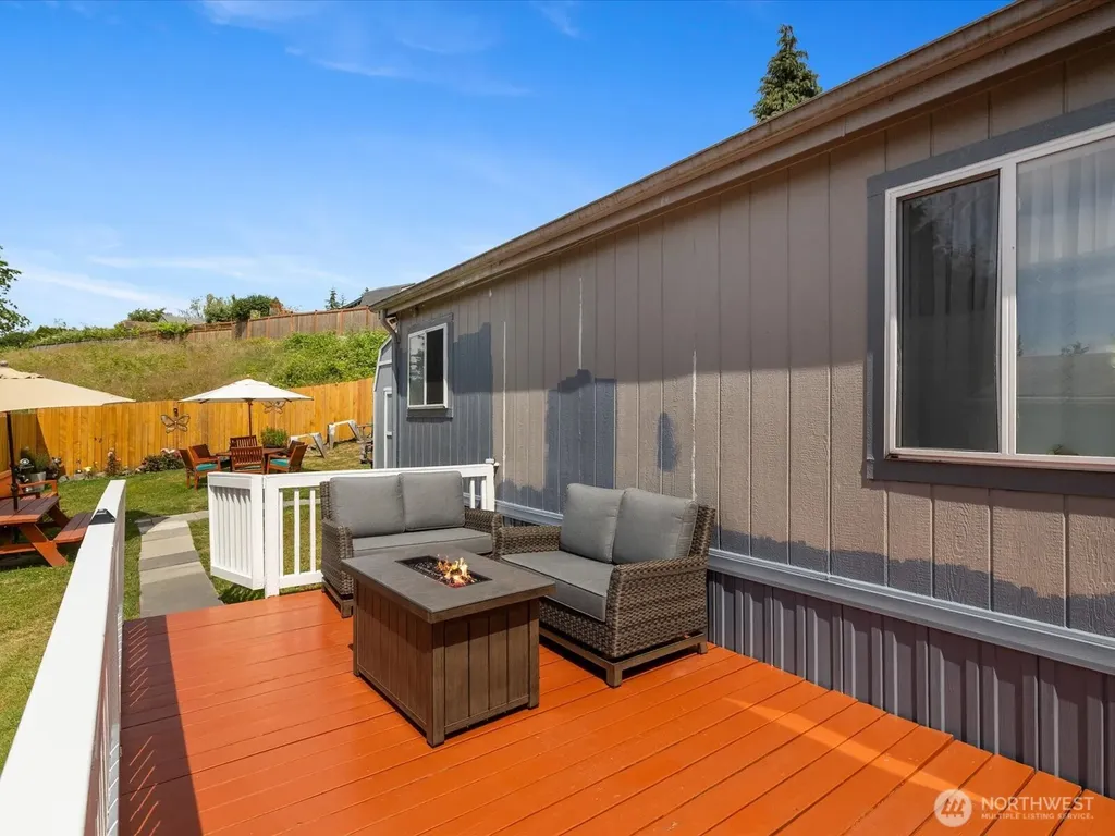 704 87th Ave NE Trlr Lake Stevens WA 98258