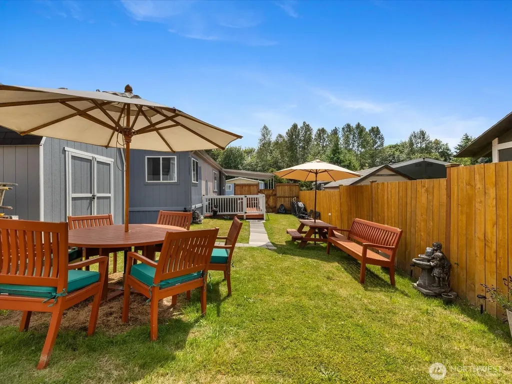 704 87th Ave NE Trlr Lake Stevens WA 98258