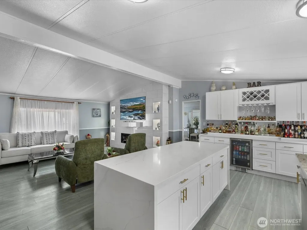 704 87th Ave NE Trlr Lake Stevens WA 98258