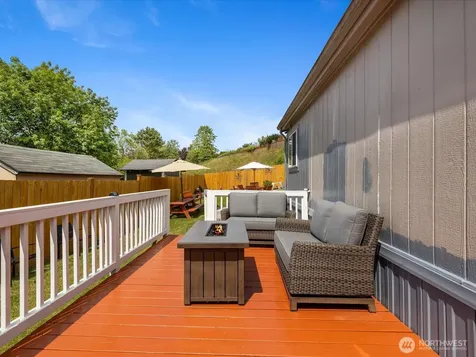 704 87th Ave NE Trlr Lake Stevens WA 98258
