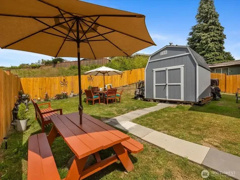 704 87th Ave NE Trlr Lake Stevens WA 98258