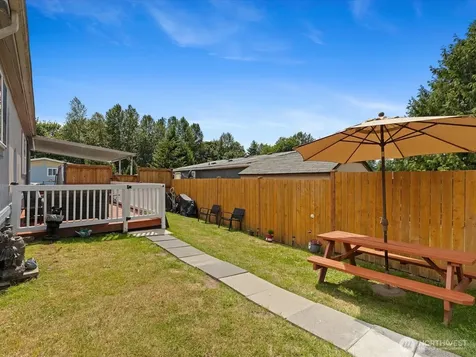704 87th Ave NE Trlr Lake Stevens WA 98258
