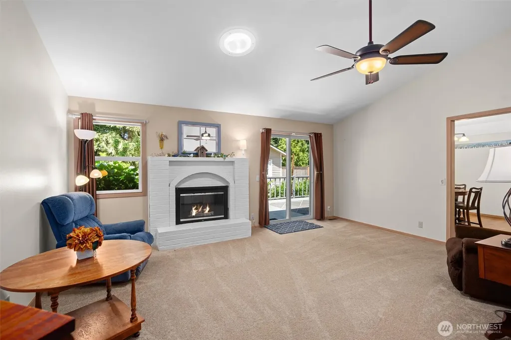 12420 43rd Drive SE Everett WA 98208