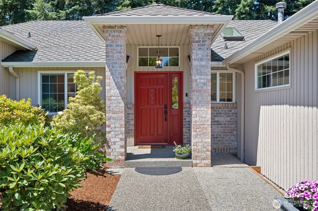 12420 43rd Drive SE Everett WA 98208