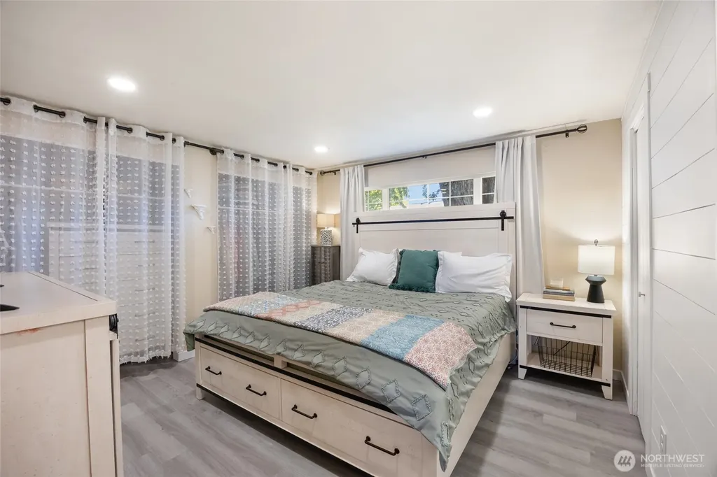 1503 S Lakeway Drive Moses Lake WA 98837