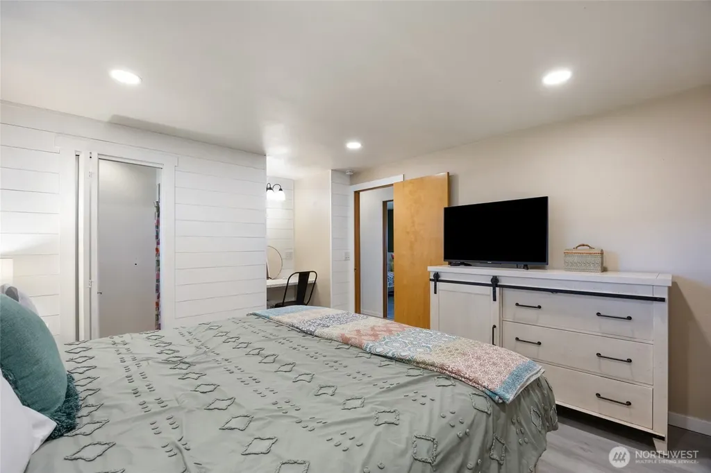 1503 S Lakeway Drive Moses Lake WA 98837