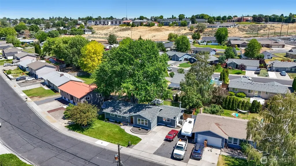 1503 S Lakeway Drive Moses Lake WA 98837