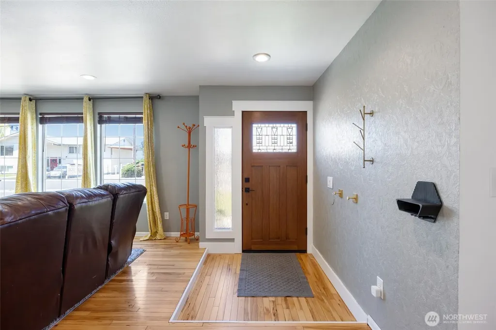 1503 S Lakeway Drive Moses Lake WA 98837