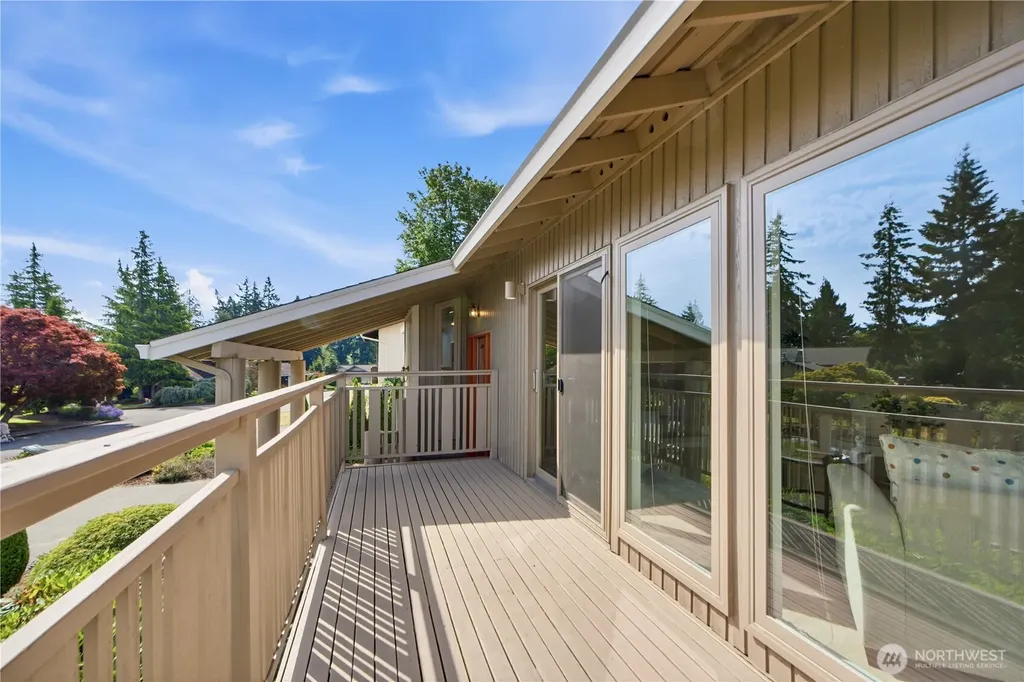 14225 SE 44th Street Bellevue WA 98006