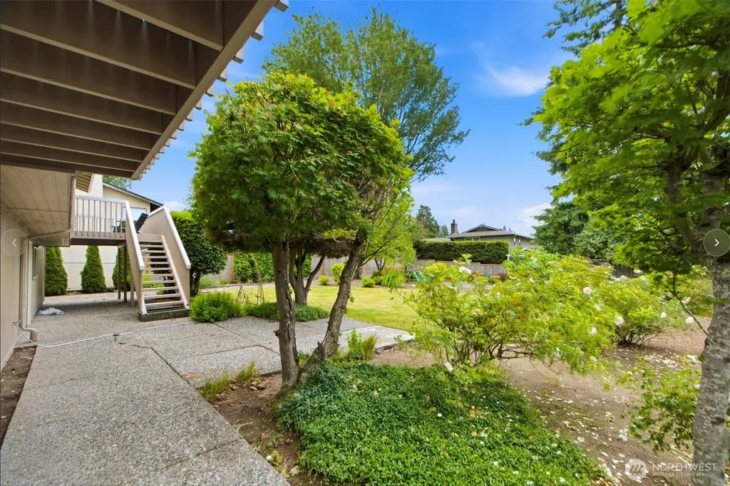 14225 SE 44th Street Bellevue WA 98006