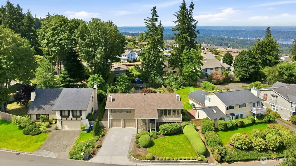 14225 SE 44th Street Bellevue WA 98006