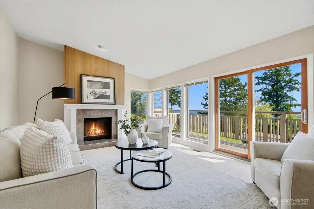14225 SE 44th Street Bellevue WA 98006