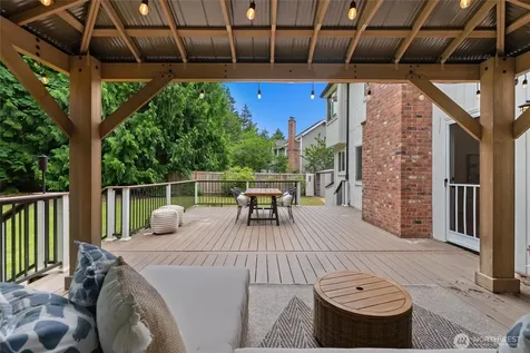 15813 SE 160th Place Renton WA 98058
