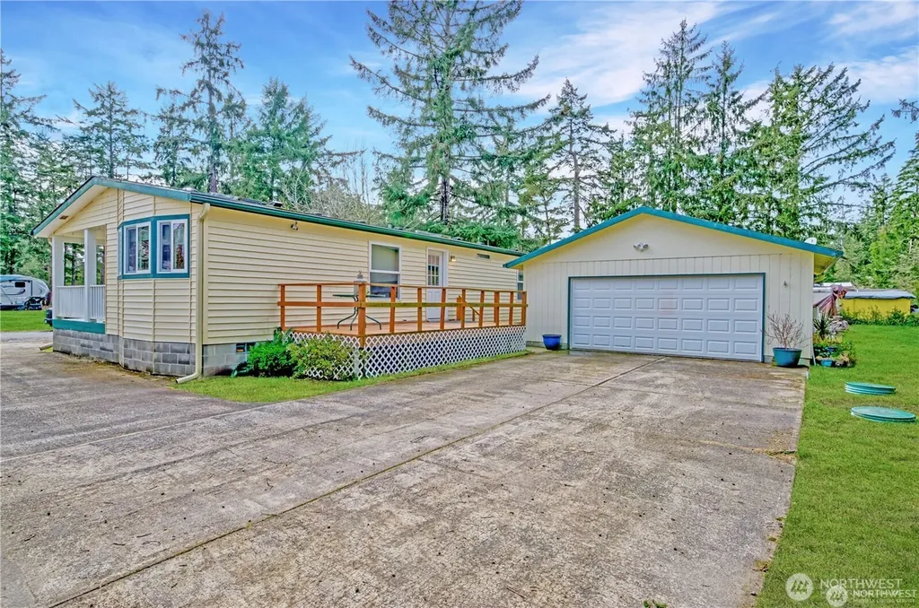 1831 198th Place Long Beach WA 98631