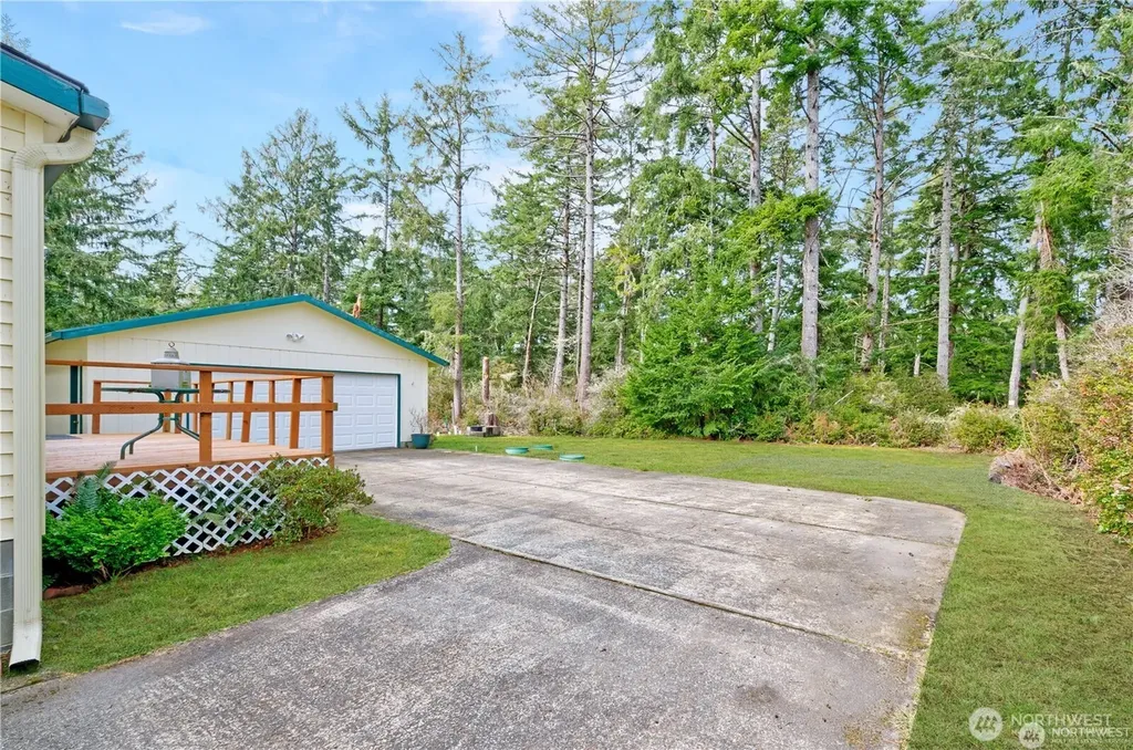 1831 198th Place Long Beach WA 98631