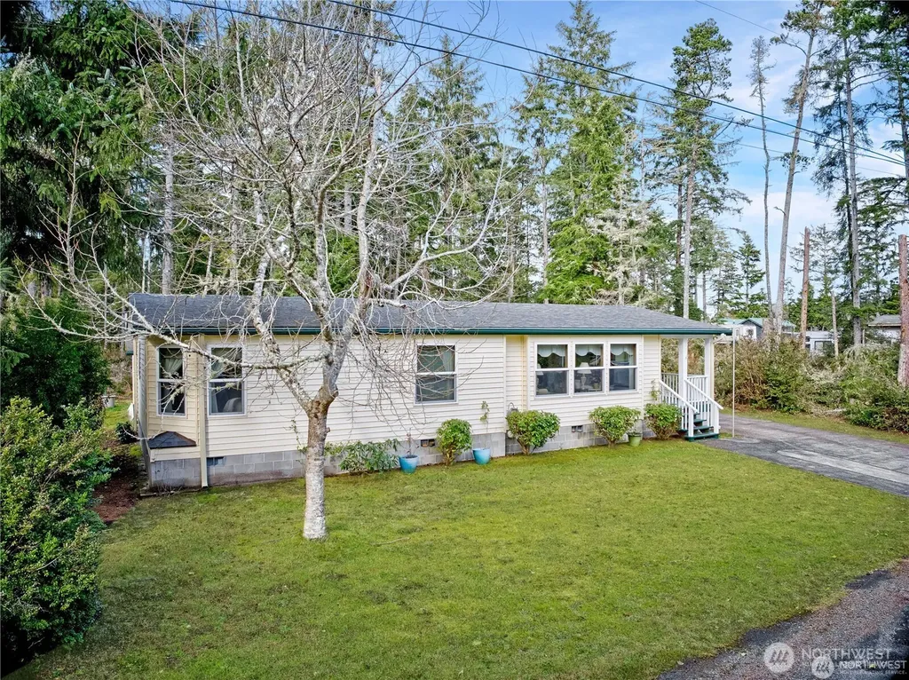 1831 198th Place Long Beach WA 98631