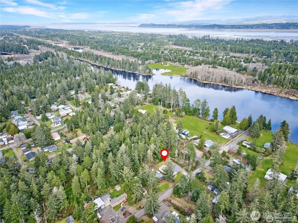 1831 198th Place Long Beach WA 98631