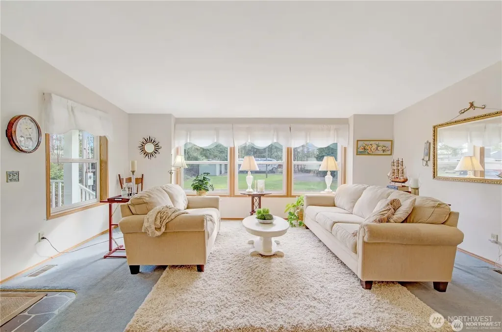 1831 198th Place Long Beach WA 98631