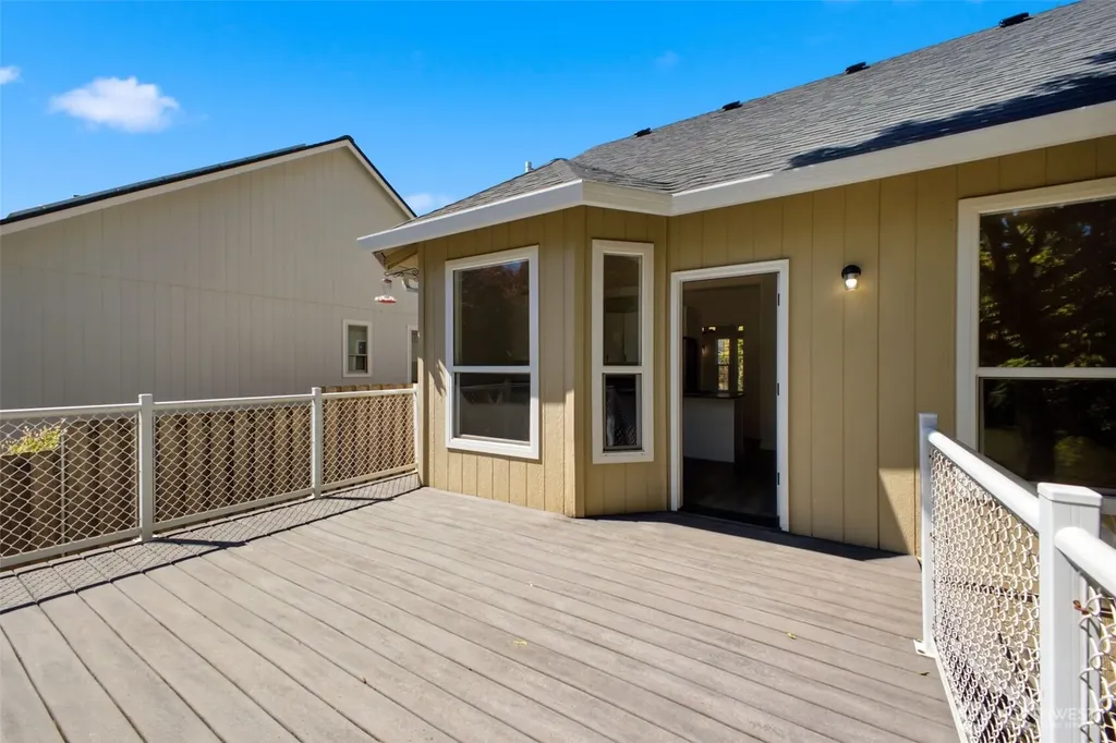 4511 NE 104th Way Vancouver WA 98686