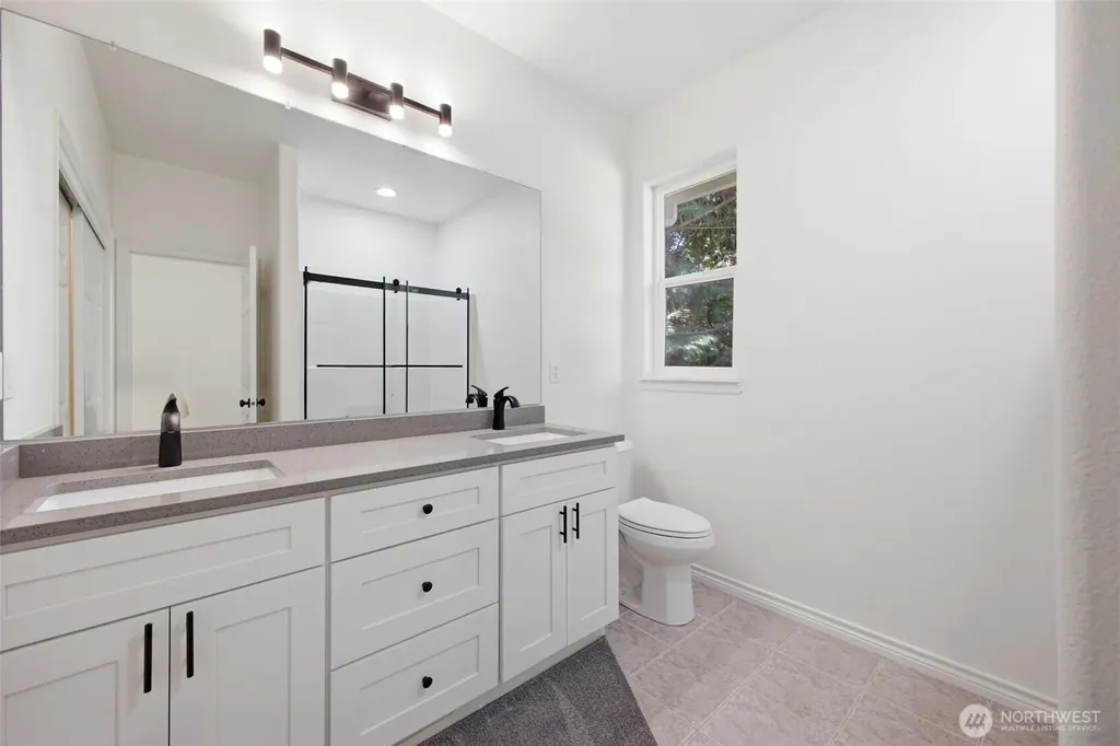 4511 NE 104th Way Vancouver WA 98686