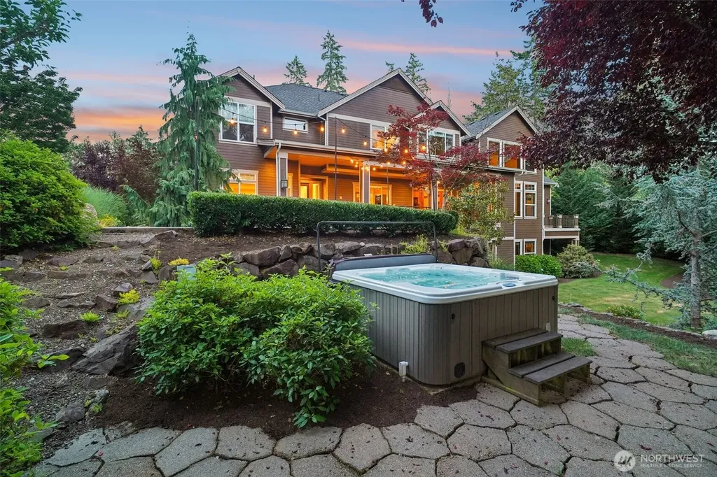 8015 228th Avenue NE Redmond WA 98053