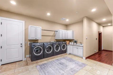 8015 228th Avenue NE Redmond WA 98053
