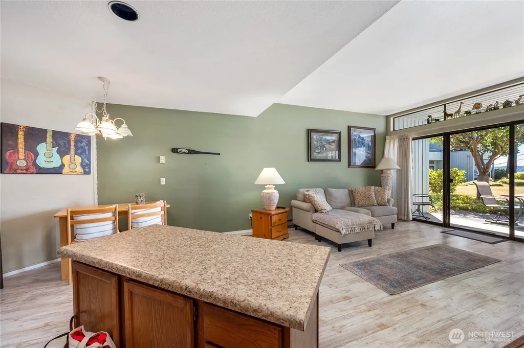 7806 Birch Bay Drive Blaine WA 98230