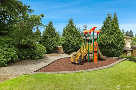 27132 106th Avenue SE Kent WA 98030