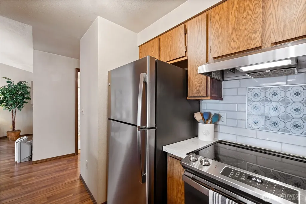 6020 N Highlands Parkway Tacoma WA 98406