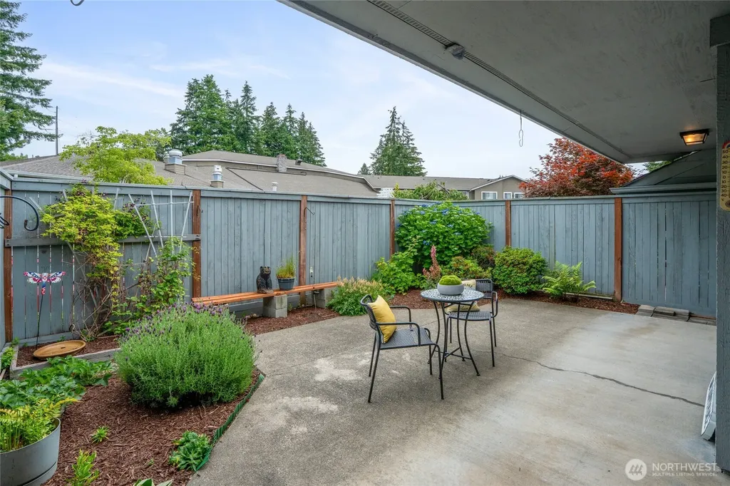 6020 N Highlands Parkway Tacoma WA 98406