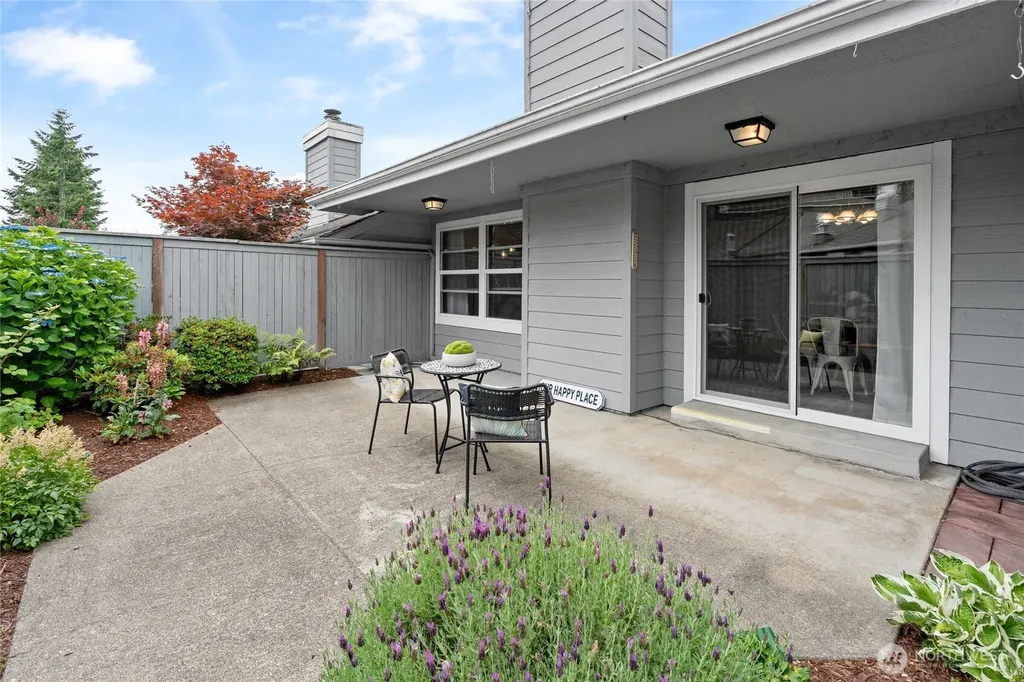 6020 N Highlands Parkway Tacoma WA 98406